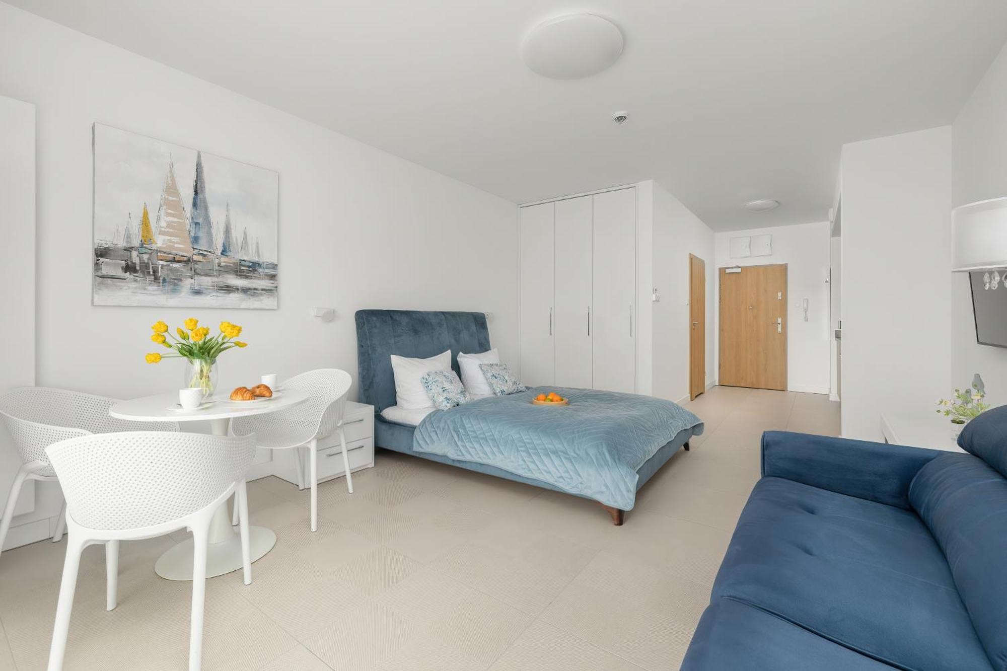 Aquamarina Prima By The By Renters Apartment *