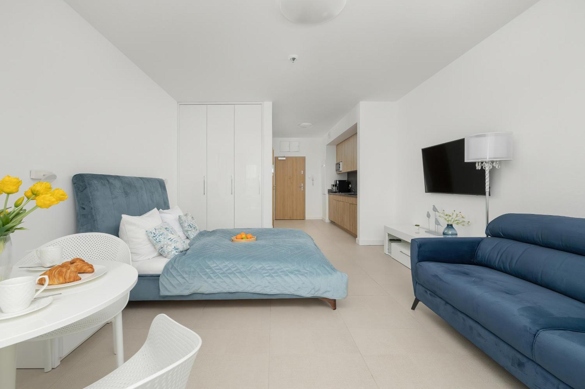 Aquamarina Prima By The By Renters Apartment