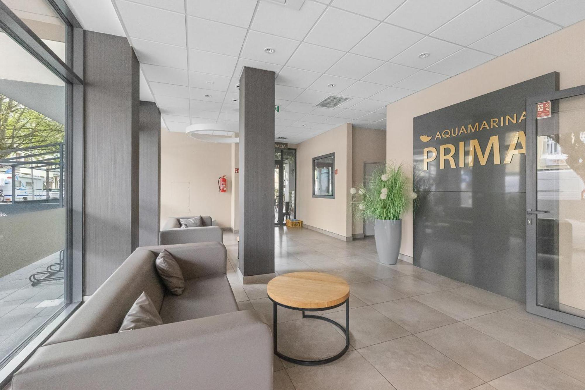 Aquamarina Prima By The By Renters *